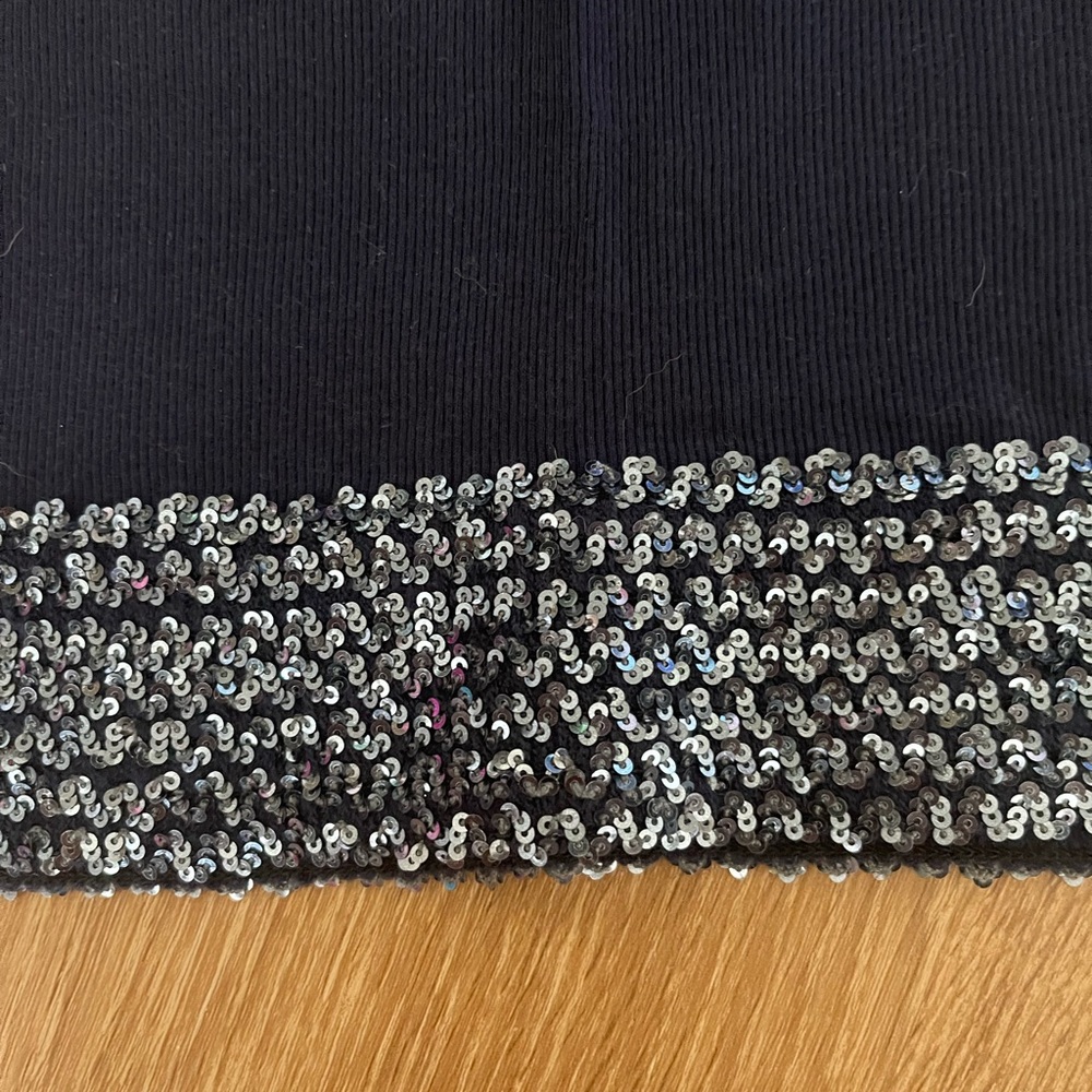 Tank top - Picture 2 of 3